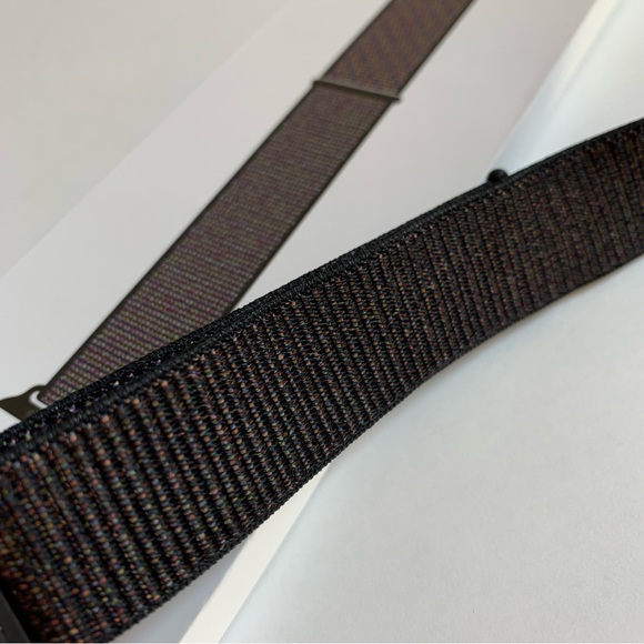 APPLE Nylon Sport Loop Band 44mm Black - Picture 11 of 11